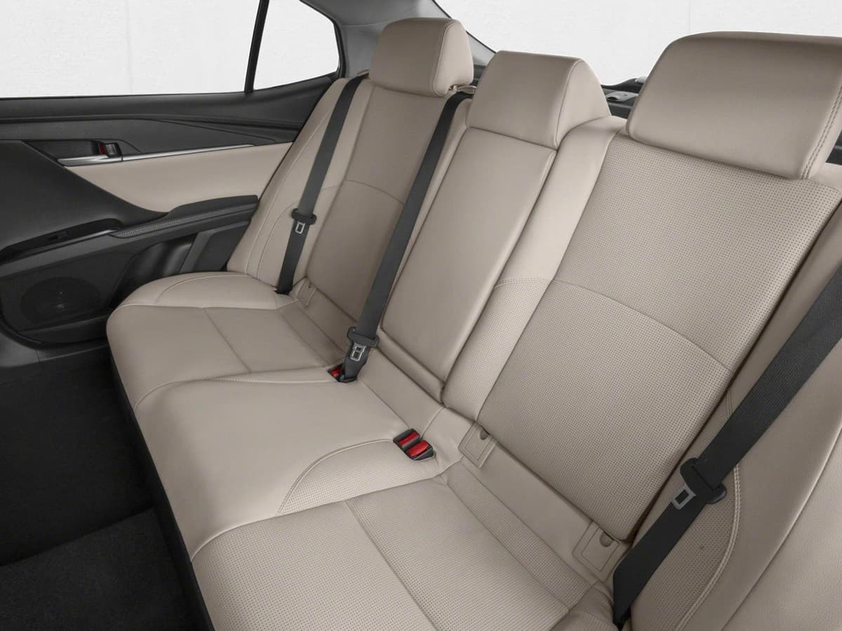 2026 Toyota Camry - Image 9