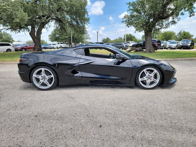 2022 Chevrolet Corvette Stingray - Image 2