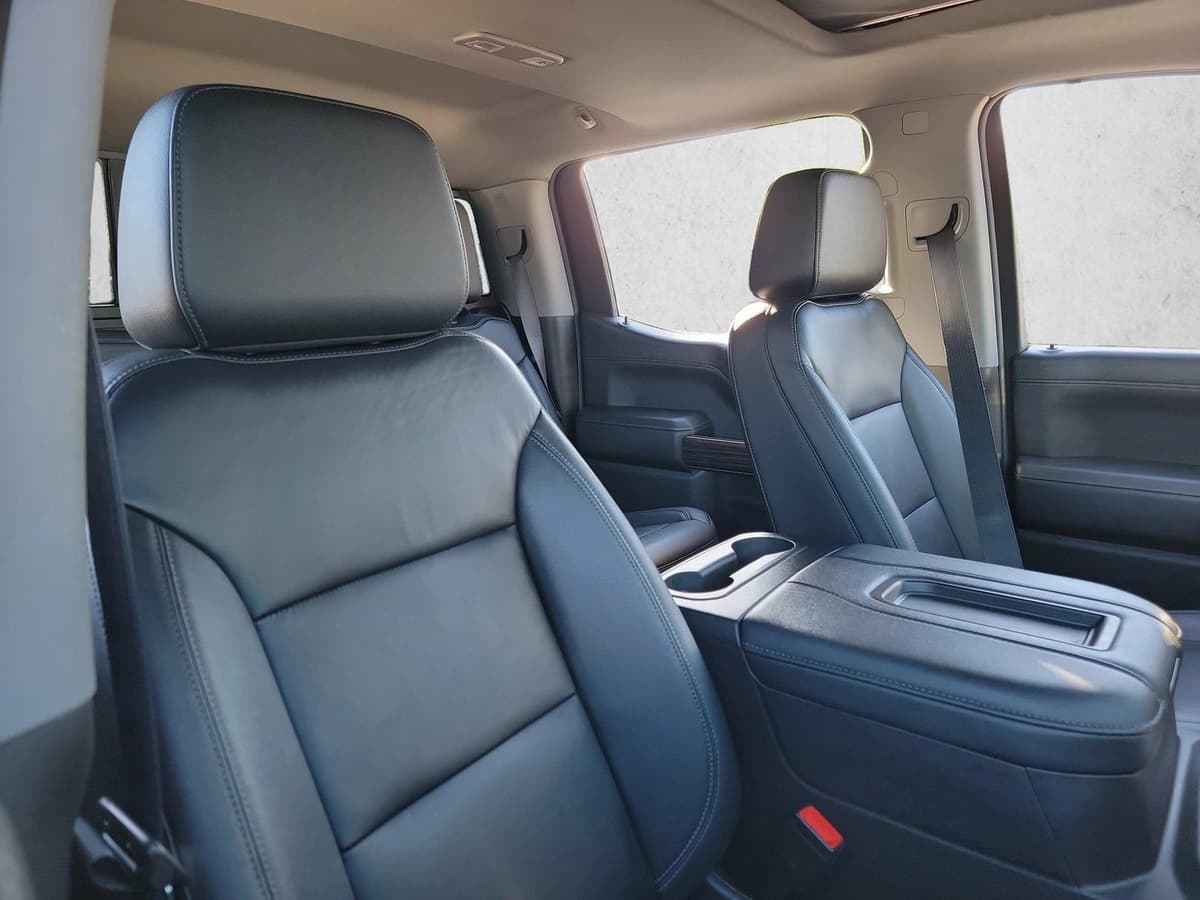 2021 Chevrolet Silverado 1500 - Image 15