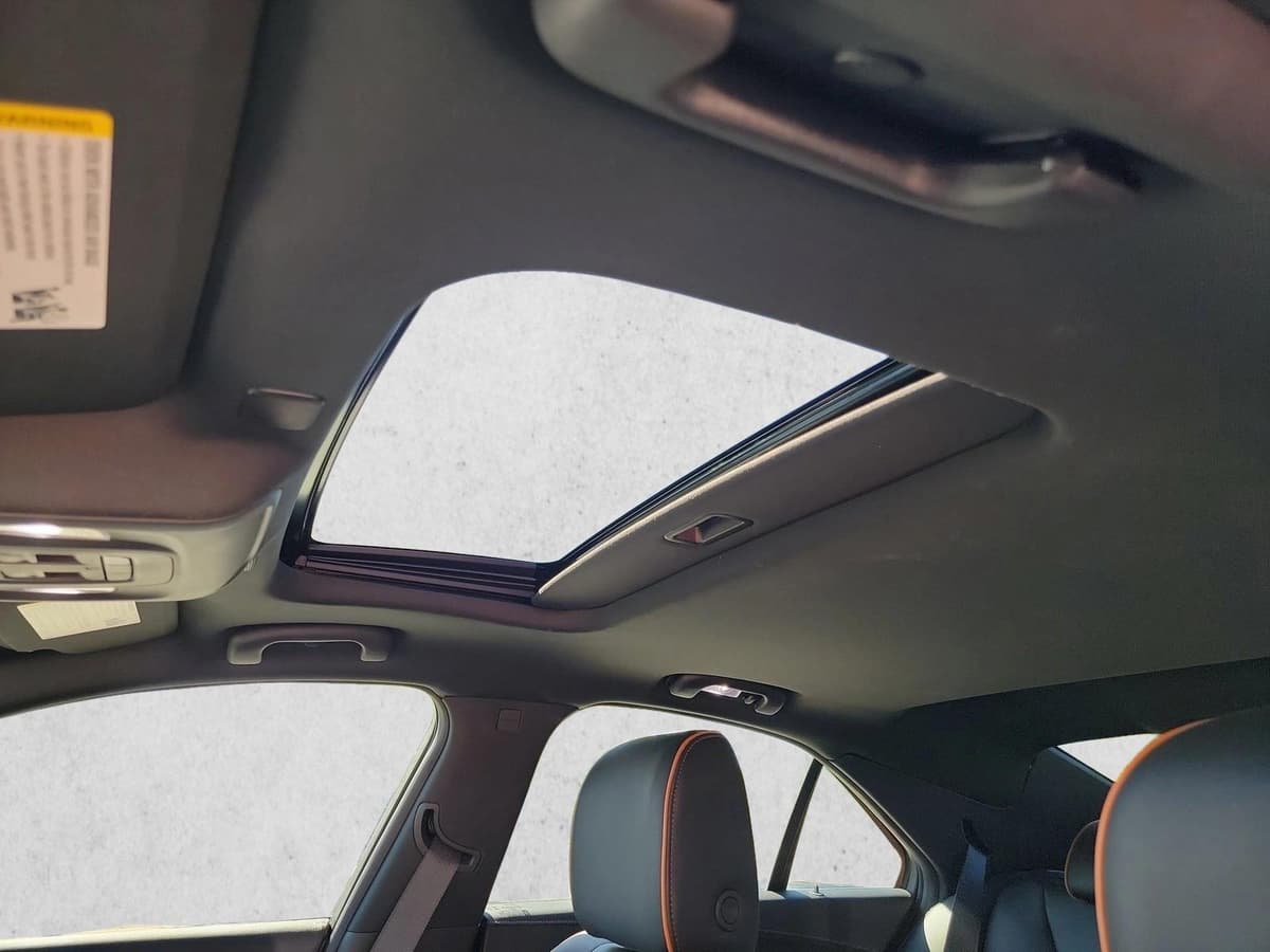 2024 CADILLAC CT4-V - Image 19