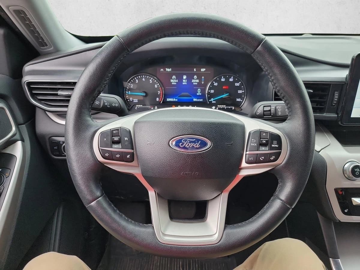 2024 Ford Explorer - Image 19