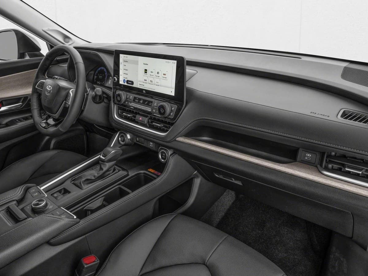 2026 Toyota Grand Highlander - Image 11