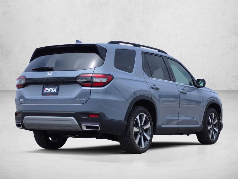 2025 Honda Pilot - Image 5