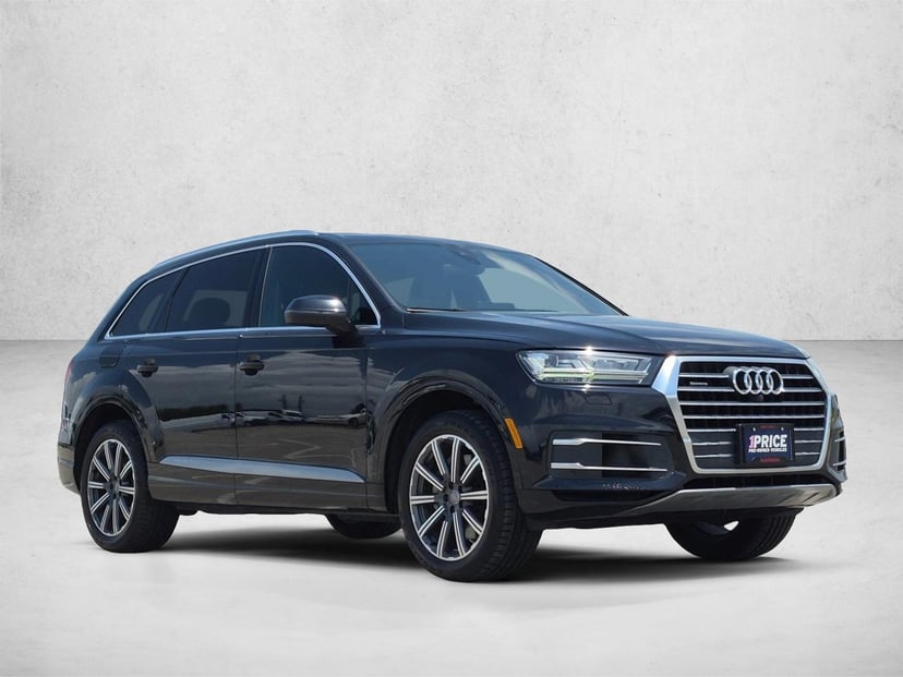 2017 Audi Q7 - Image 1