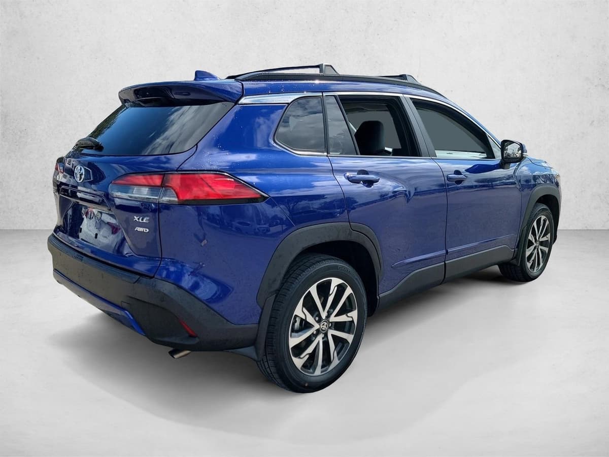 2024 Toyota Corolla Cross - Image 5