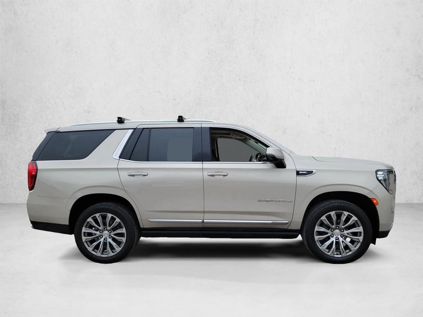 2021 GMC Yukon - Image 4