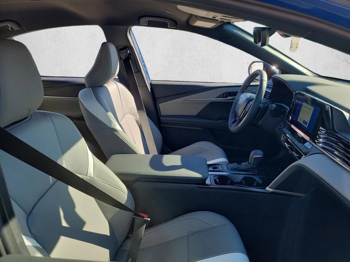 2026 Toyota Camry - Image 12