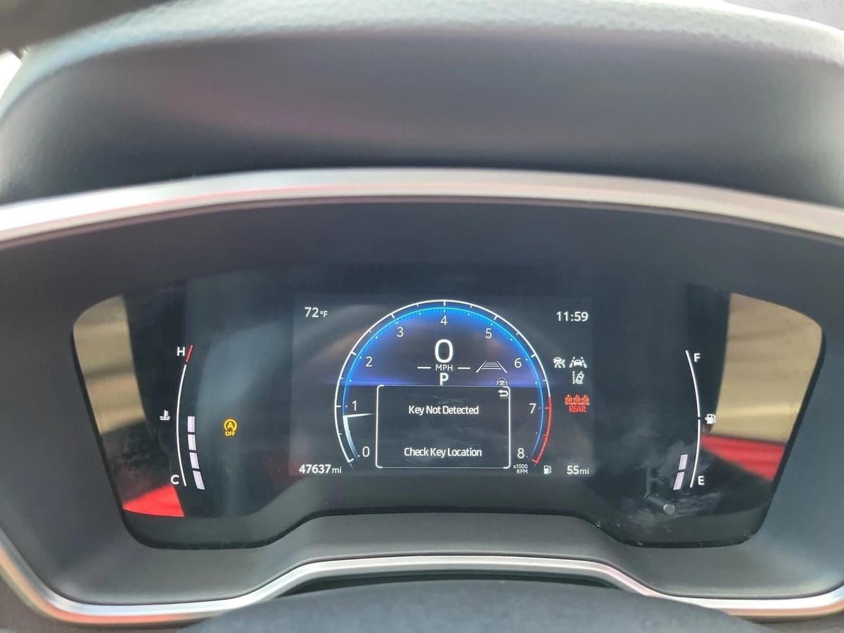 2024 Toyota Corolla Cross - Image 20