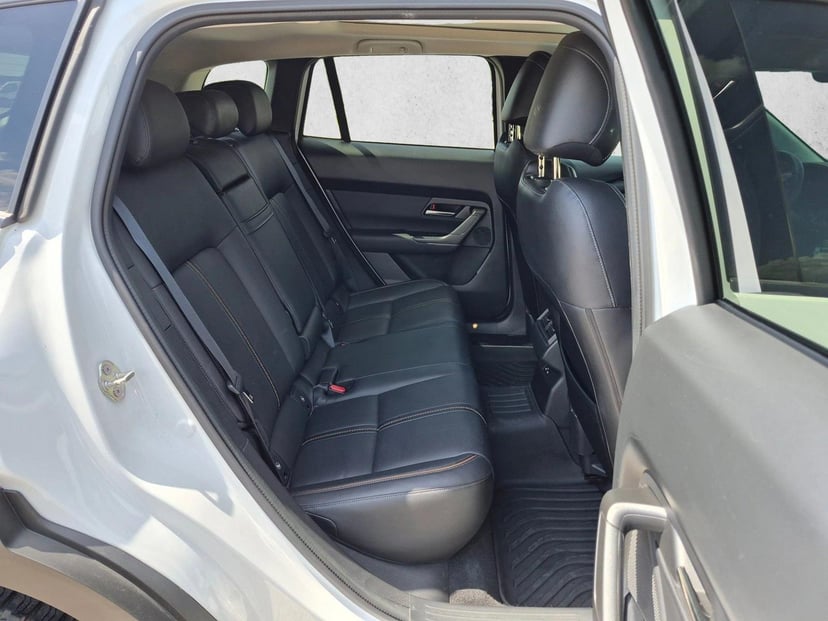 2023 Mazda CX-50 - Image 20