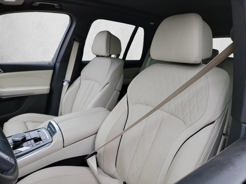 2024 BMW X5 - Image 13