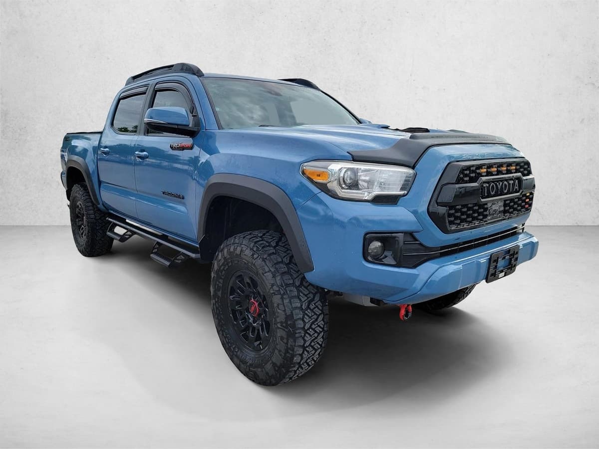 2019 Toyota Tacoma - Image 3