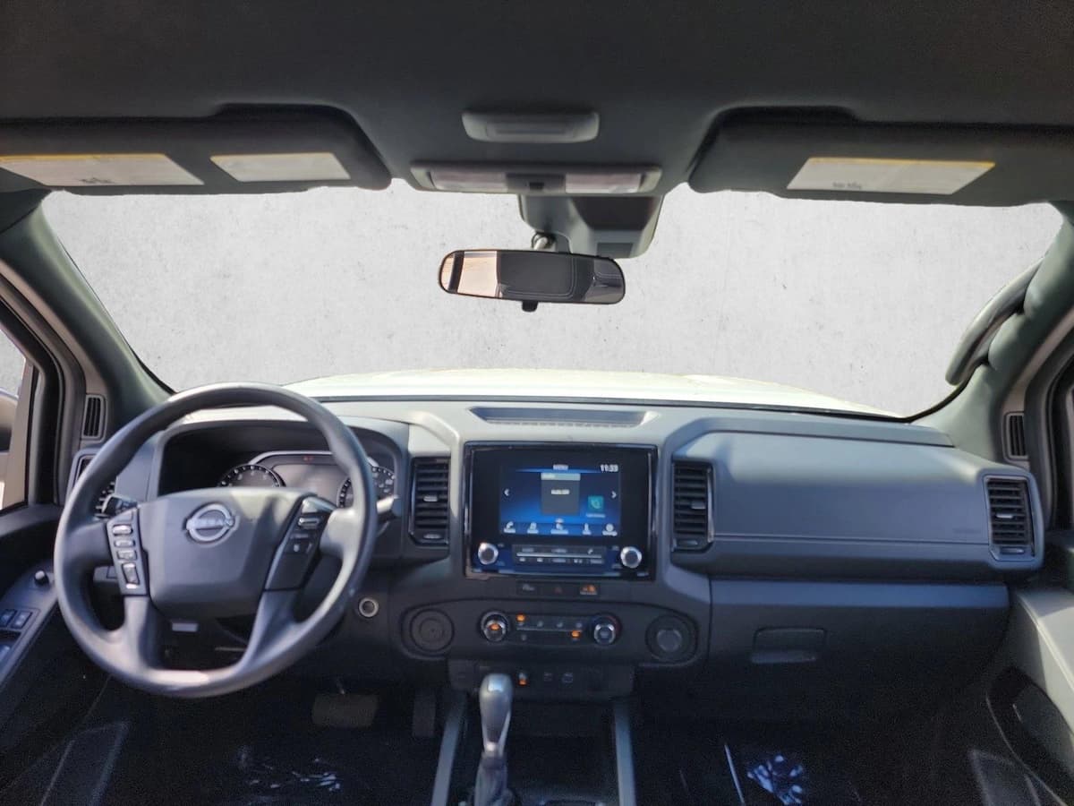 2023 Nissan Frontier - Image 16
