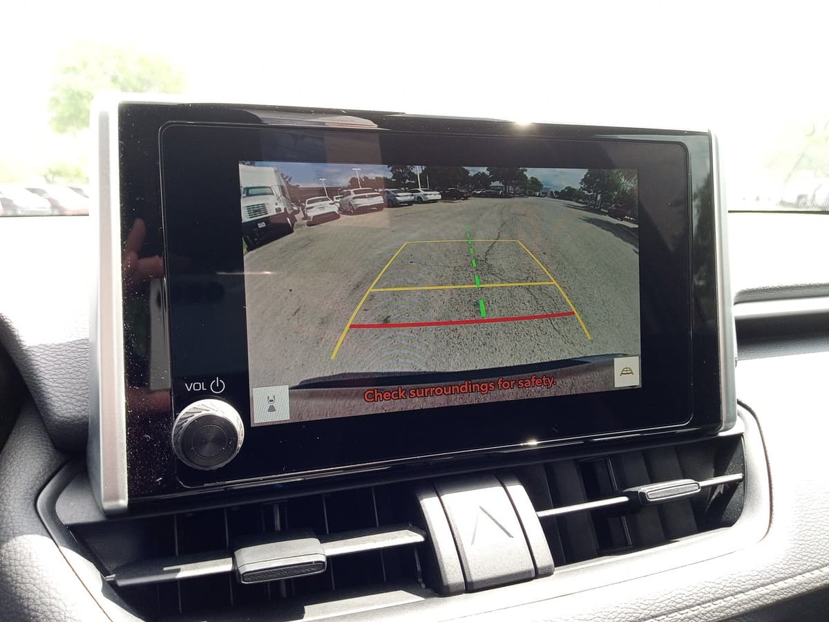 2023 Toyota RAV4 - Image 23