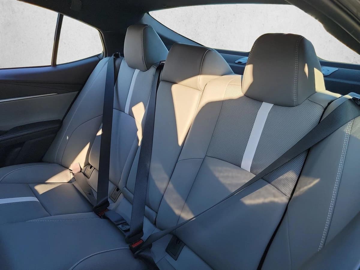 2026 Toyota Camry - Image 11