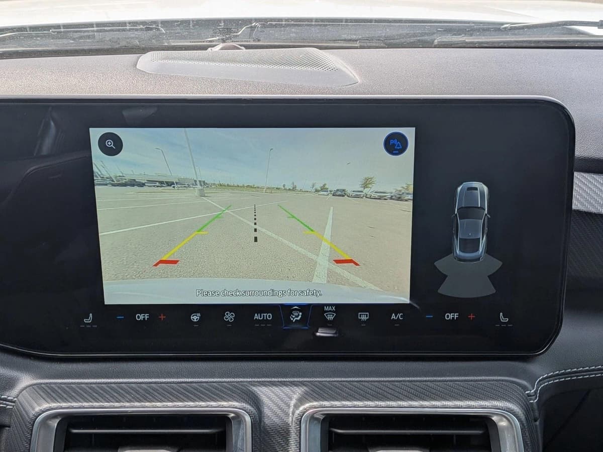 2024 Ford Mustang - Image 13