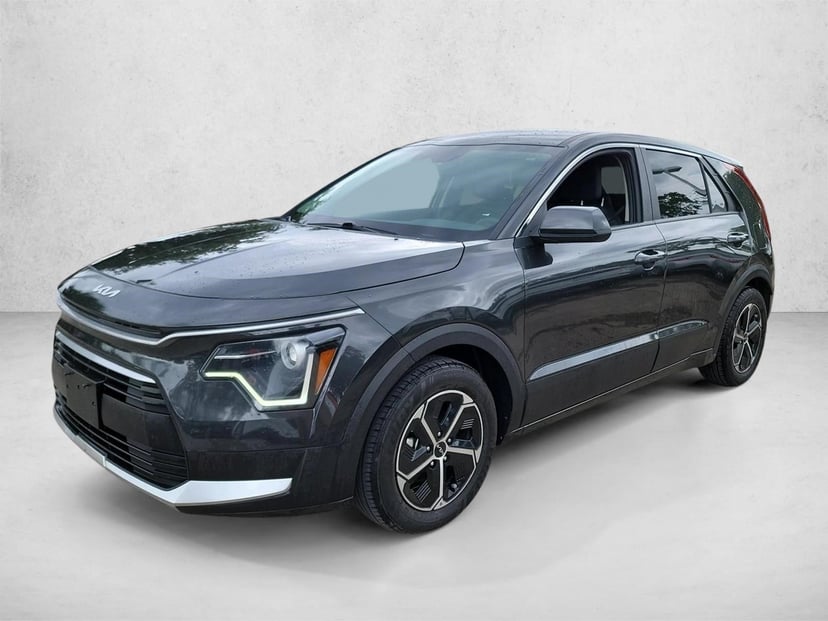 2023 Kia Niro - Image 1