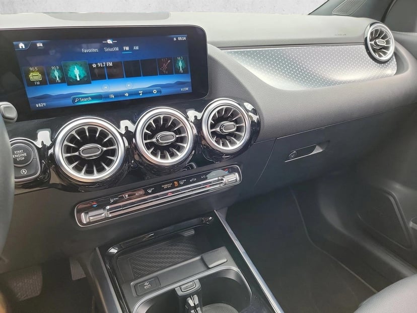 2025 Mercedes-Benz GLA 250 - Image 22