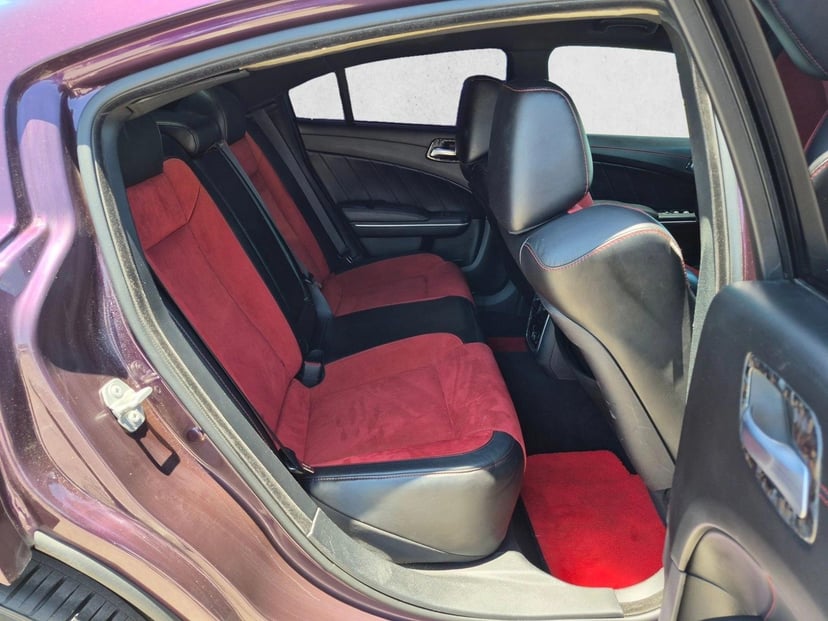 2020 Dodge Charger - Image 20