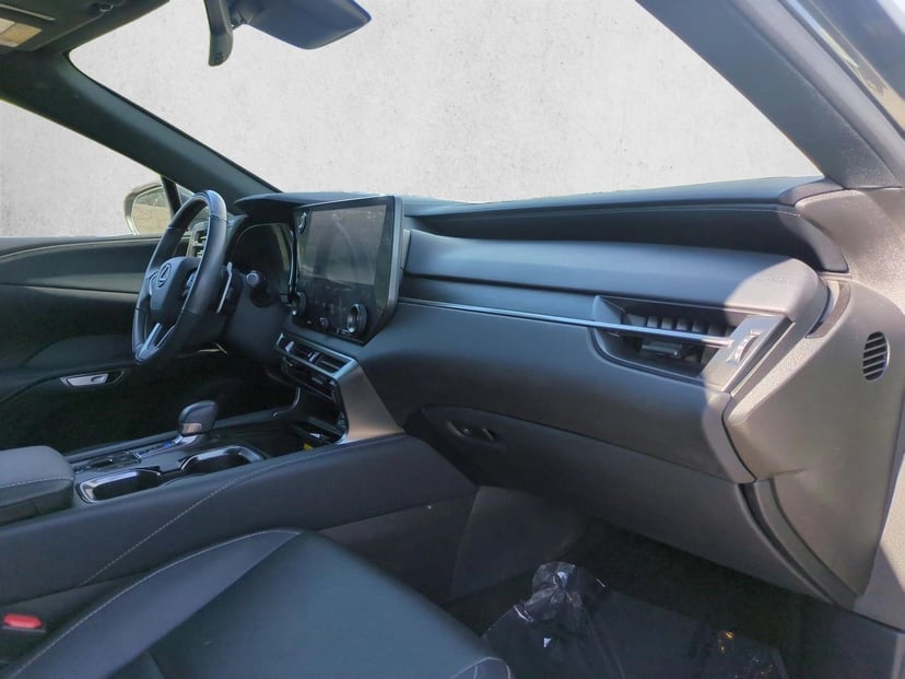2023 LEXUS RX 350 - Image 22