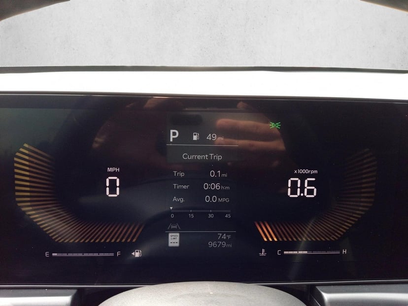 2025 Kia K5 - Image 19