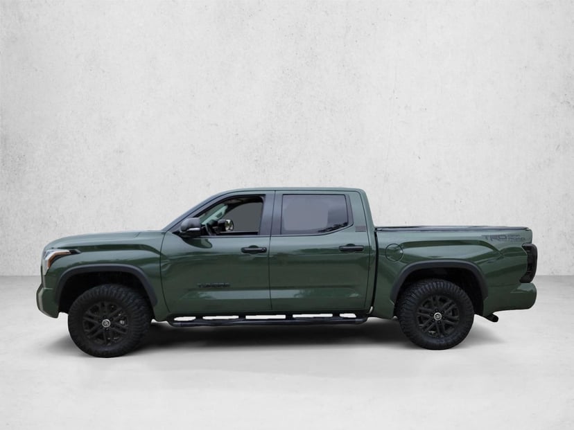 2022 Toyota Tundra - Image 8