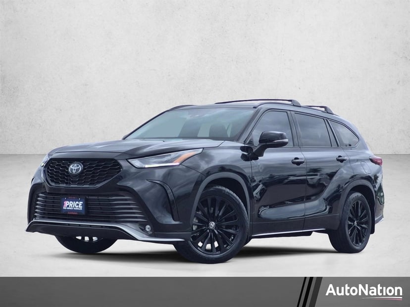 2024 Toyota Highlander - Image 2