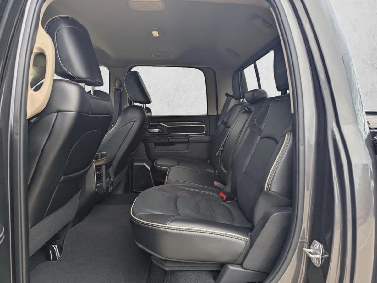 2022 Ram 2500 - Image 17