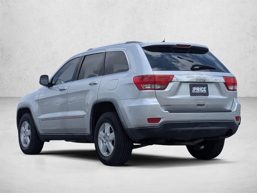 2012 Jeep Grand Cherokee - Image 8