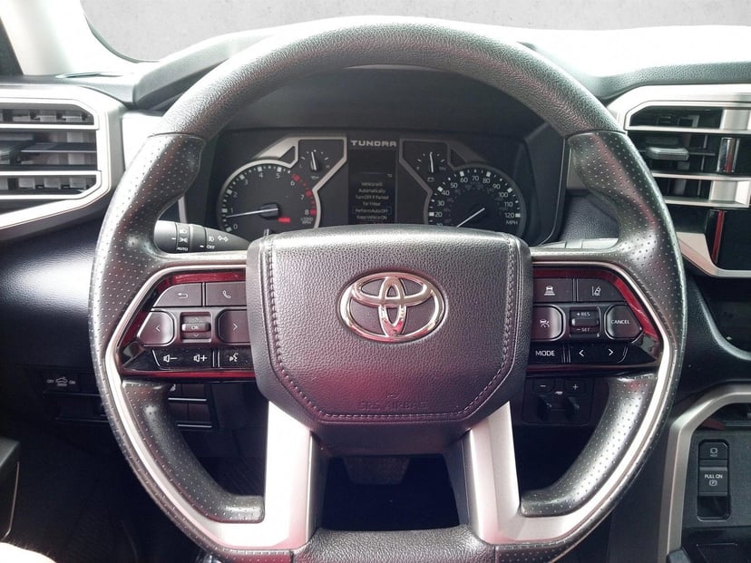 2024 Toyota Tundra - Image 19