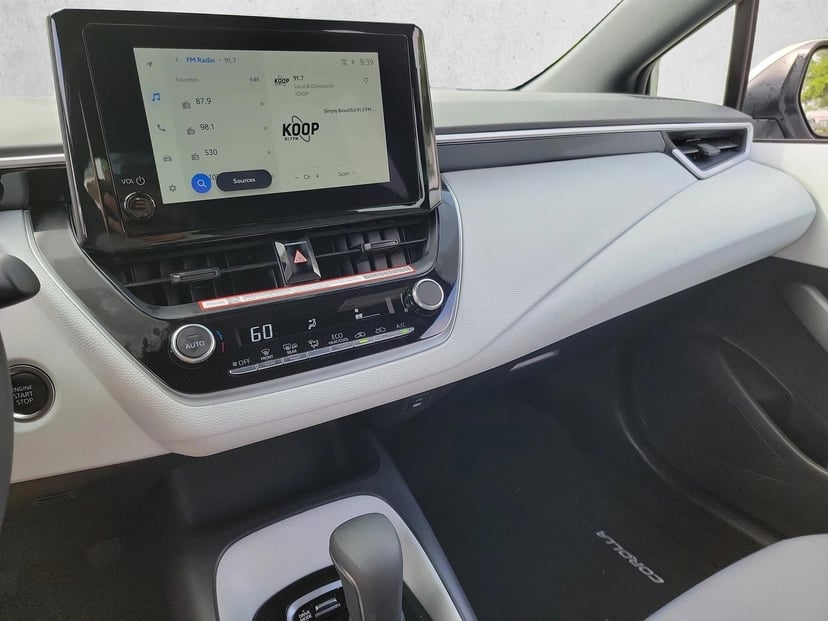 2026 Toyota Corolla - Image 16