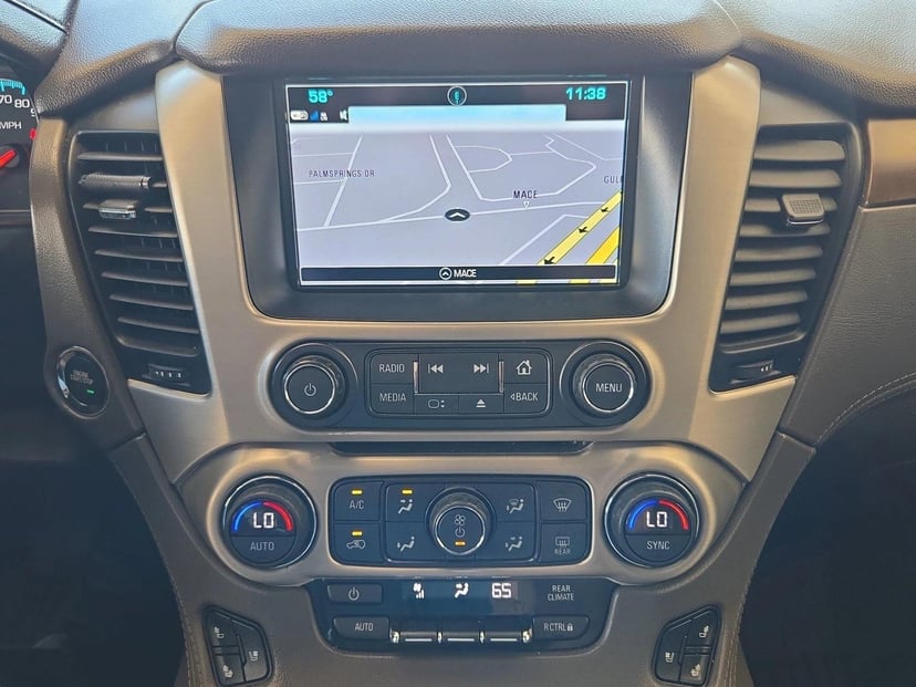 2019 GMC Yukon - Image 15