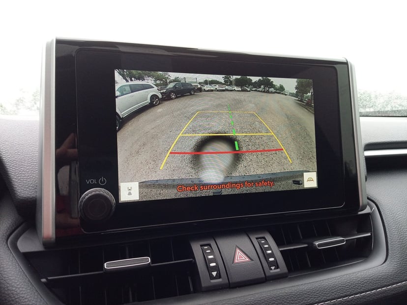 2025 Toyota RAV4 - Image 23