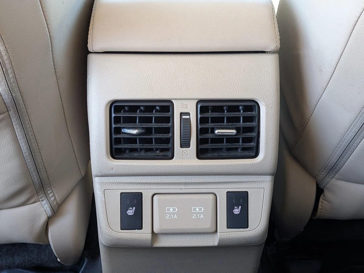 2019 Subaru Outback - Image 17