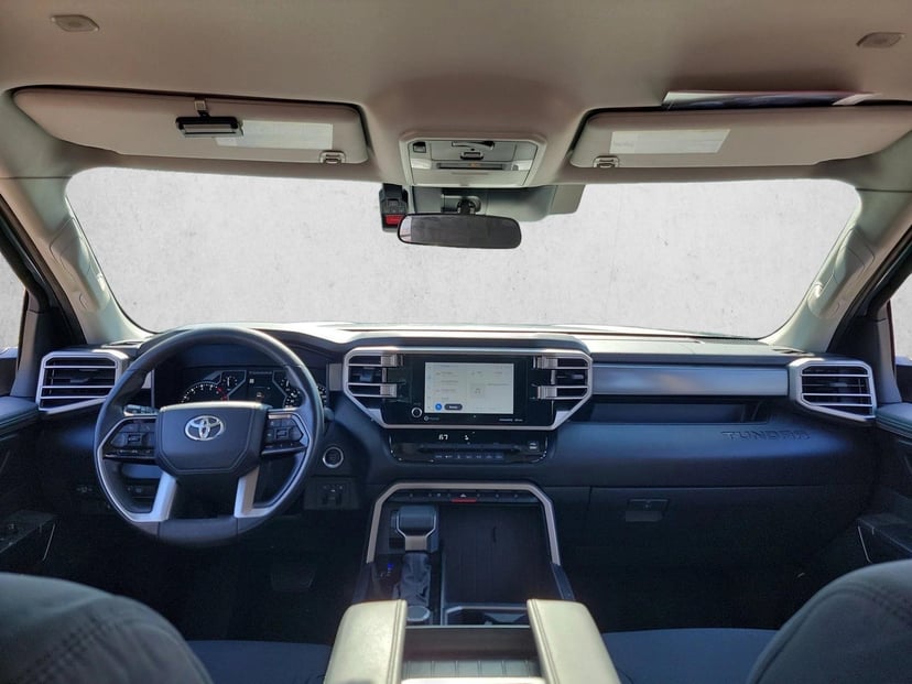 2024 Toyota Tundra - Image 17