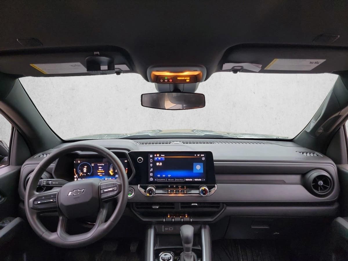 2024 Chevrolet Colorado - Image 16