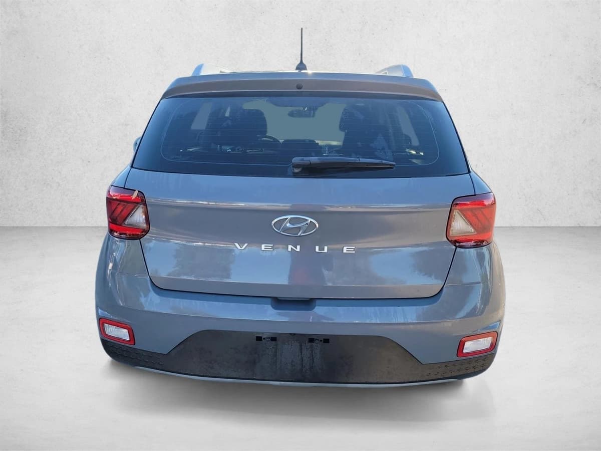 2023 Hyundai Venue - Image 6