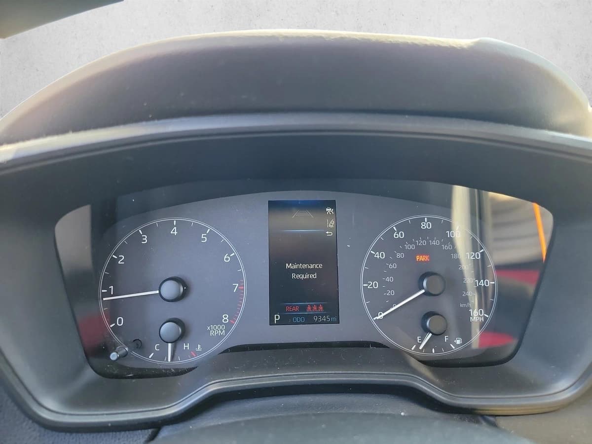 2023 Toyota Corolla - Image 19