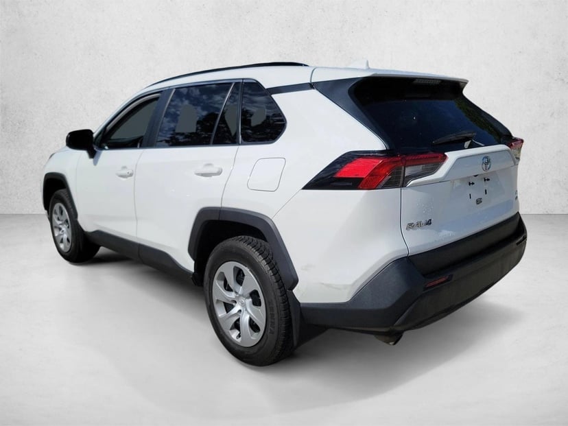2021 Toyota RAV4 - Image 7