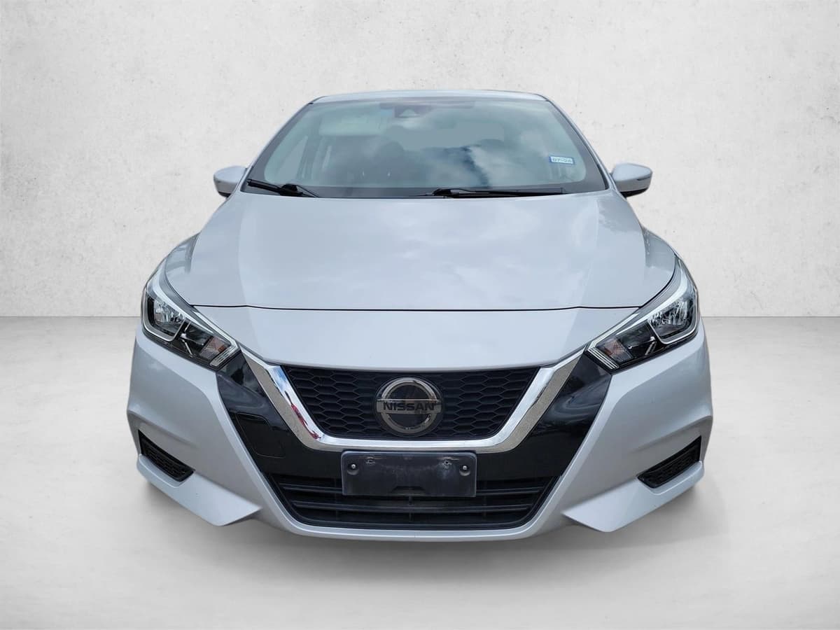 2020 Nissan Versa - Image 2