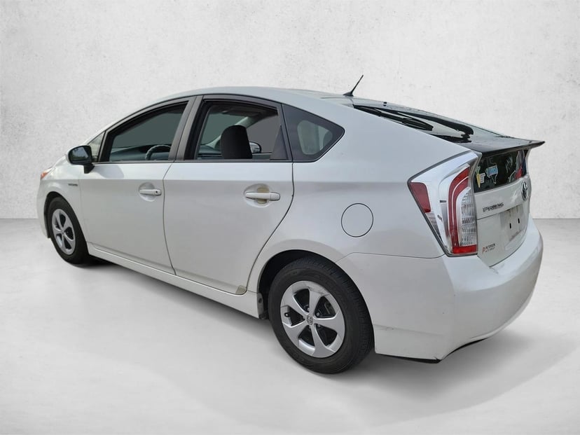 2014 Toyota Prius - Image 6