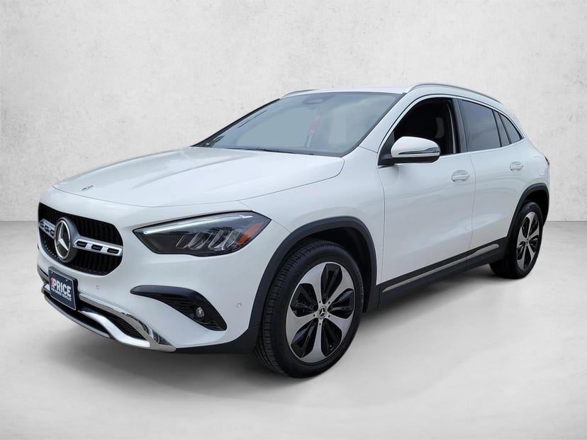 2025 Mercedes-Benz GLA 250 - Image 2