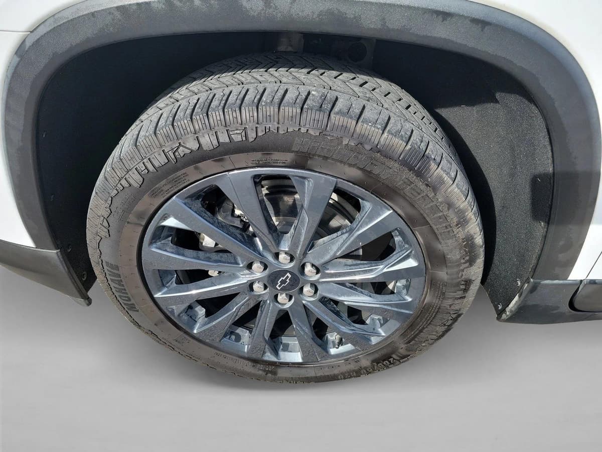 2022 Chevrolet Traverse - Image 9