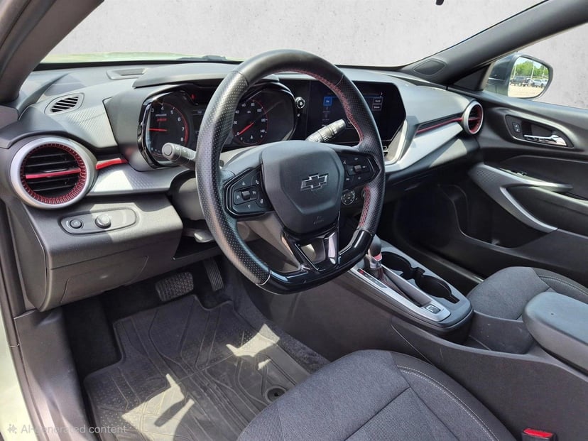 2024 Chevrolet Trax - Image 10