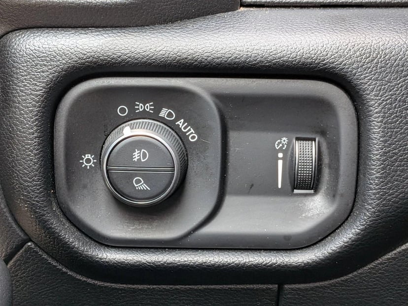 2021 Ram 1500 - Image 12