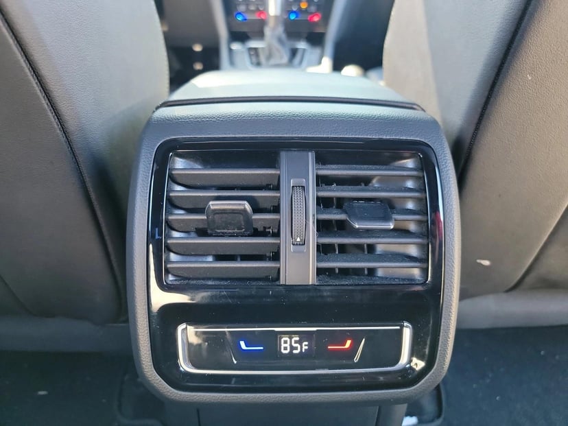2023 Volkswagen Arteon - Image 17