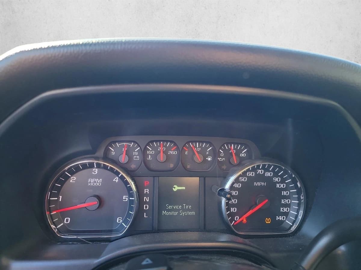 2017 Chevrolet Silverado 1500 - Image 15