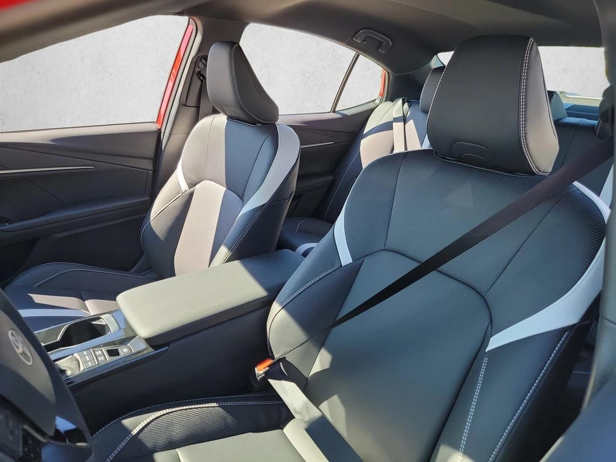 2026 Toyota Camry - Image 10