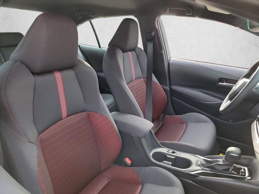 2026 Toyota Corolla - Image 15