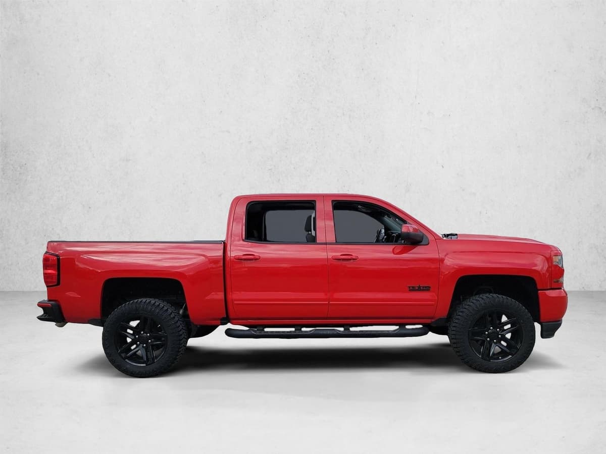 2018 Chevrolet Silverado 1500 - Image 4