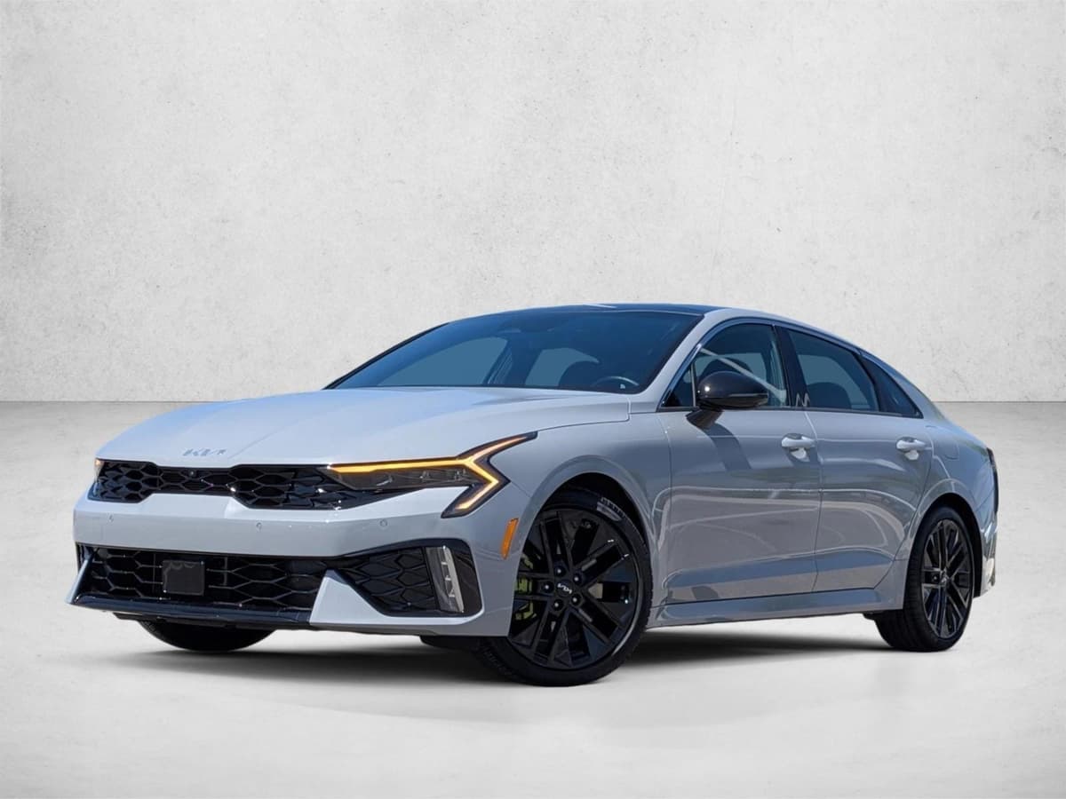 2025 Kia K5 - Image 1